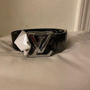 LouisVuitton belt